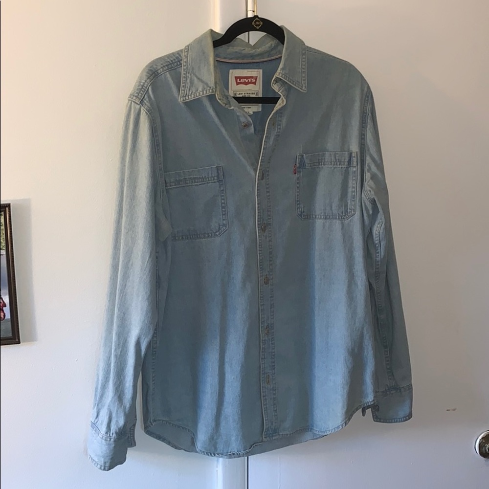 Vintage Levi’s jean button up